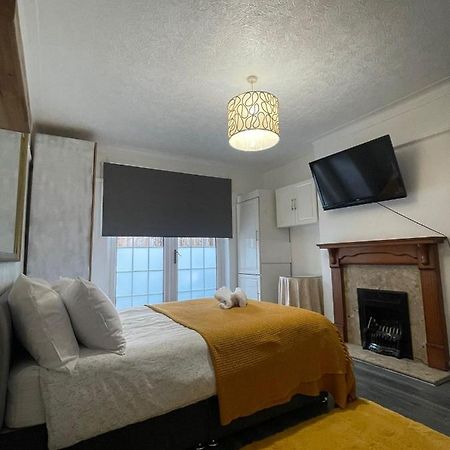 Beautiful Private Rooms In London Central Willesden Green Bagian luar foto