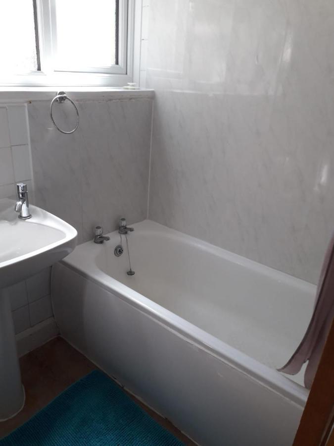 Beautiful Private Rooms In London Central Willesden Green Bagian luar foto